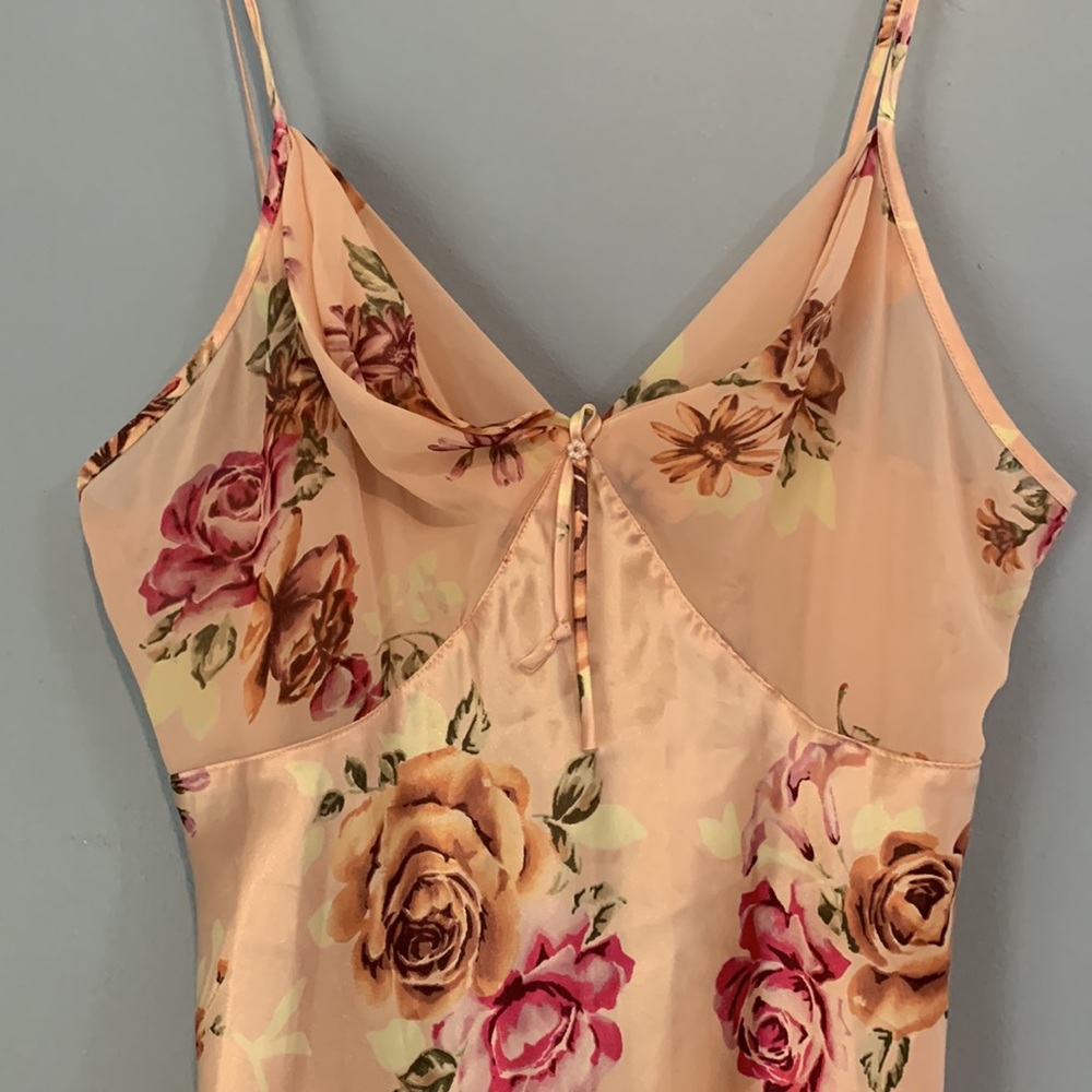 Slip Dress Lingerie Silky Floral Size Large Sexy Evening wear Dainty Pea… - Picture 2 of 10